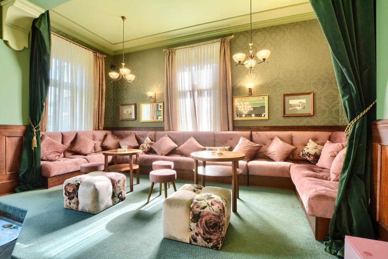 Villa Antica Kudowa Zdroj Luaran gambar